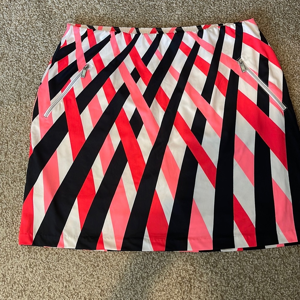 Tail Golf skort. Medium. NWOT